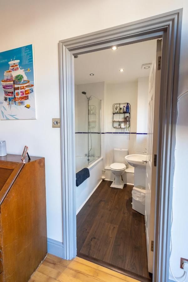 Spacious And Light Flat In Clapham London Ngoại thất bức ảnh